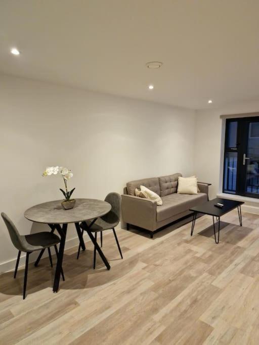 Modern-New Build Apartment In Birmingham Exteriér fotografie